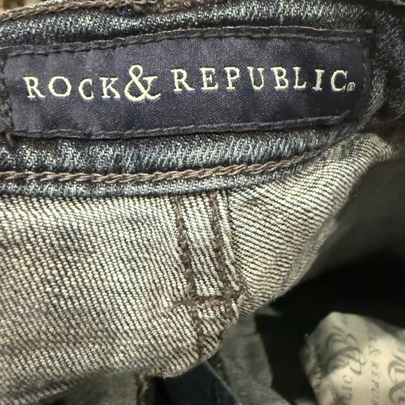 Rock & Republic Jeans Classic Blue Distressed Straight Leg Medium Wash Size 14 - Picture 4 of 4